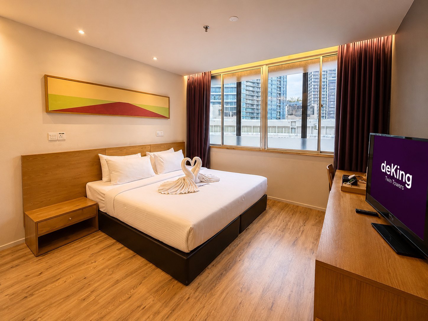 Superior King City View room at deKing Hotel KLCC
